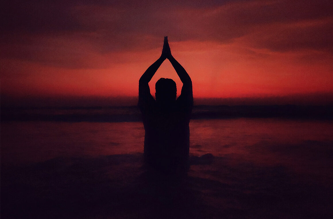 wein_yoga Entspannungspose durch Yoga